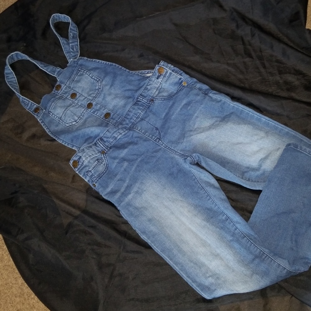 Skinny overalls